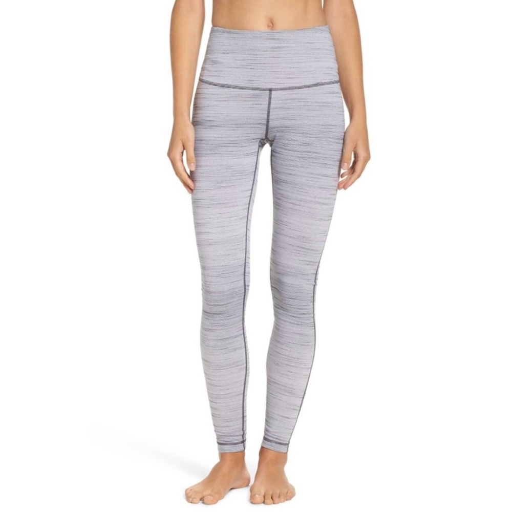 Zella Live-In High Waist Grey White Stripe Legging Size Medium.